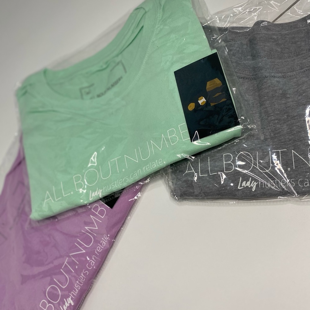 AllBoutNumbers Lady Tee